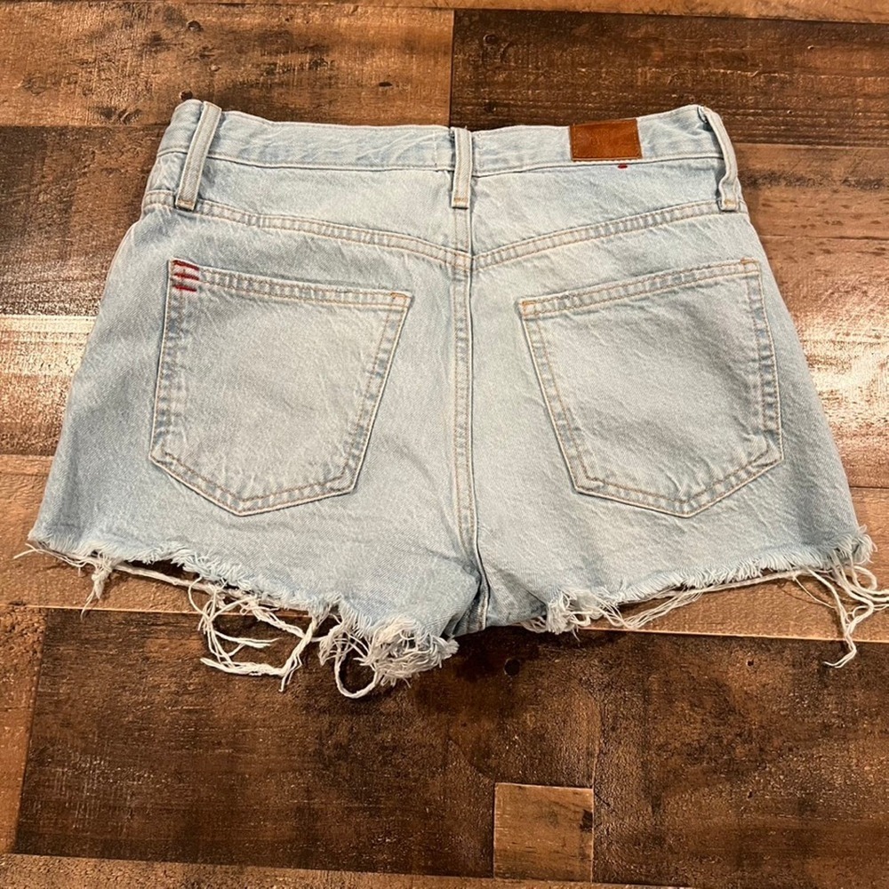 BDG Girlfriend High Rise Shorts - Picture 4 of 6